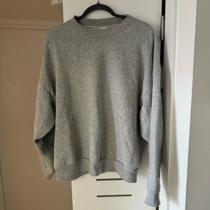 Alo Yoga Accolade Sweatshirt